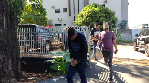 J&uacute;ri condena homem a 49 anos de pris&atilde;o por atirar na ex e matar o amigo dela