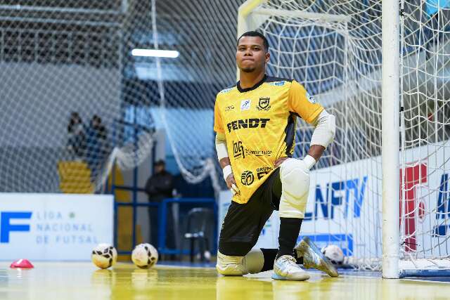 Ap&oacute;s brilhar na Copa LNF, goleiro do Juventude AG vai para futsal de Portugal