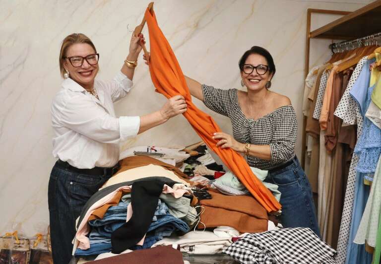 Com ajuda da irmã, mãe transforma sonho que tinha com a filha em loja