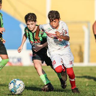N&aacute;utico segura empate com Comercial e conquista o estadual sub-13