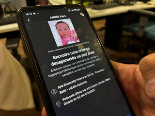 Rastreamento de celulares levou polícia até sequestradores de recém-nascida Rastreamento de celulares levou polícia até sequestradores de recém-nascida