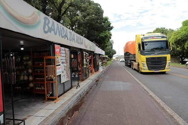 Vereadores votam tombamento cultural das barracas de Anhandu&iacute;