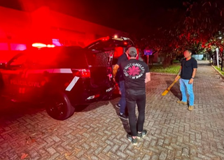 Mulher assume dire&ccedil;&atilde;o de carro para ajudar "amigo" b&ecirc;bado e acaba abusada 
