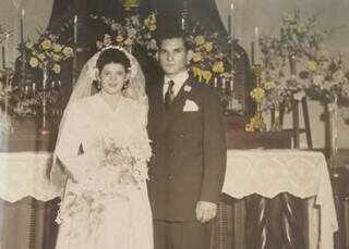 Casados há 70 anos, Hilda e Antenor renovaram votos de amor pela 5ª vez Casados há 70 anos, Hilda e Antenor renovaram votos de amor pela 5ª vez