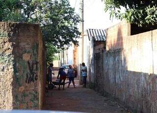 “Mataram por prazer”, diz irmã de homem que teve o rosto desfigurado em beco “Mataram por prazer”, diz irmã de homem que teve o rosto desfigurado em beco