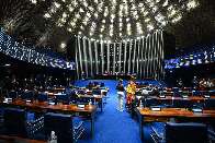 Congresso entra em modo eleitoral enquanto problemas do Pa&iacute;s esperam