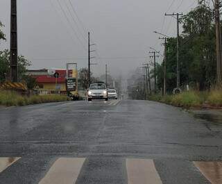 Chuva chega a Campo Grande nesta segunda e confirma previsão de tempo instável Chuva chega a Campo Grande nesta segunda e confirma previsão de tempo instável