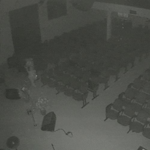 Usando p&eacute;-de-cabra, ladr&atilde;o n&atilde;o alivia nem igreja e furta eletr&ocirc;nicos no Buriti