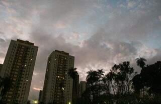 Frente fria derruba temperaturas e madrugada tem 8,1°C em MS Frente fria derruba temperaturas e madrugada tem 8,1°C em MS