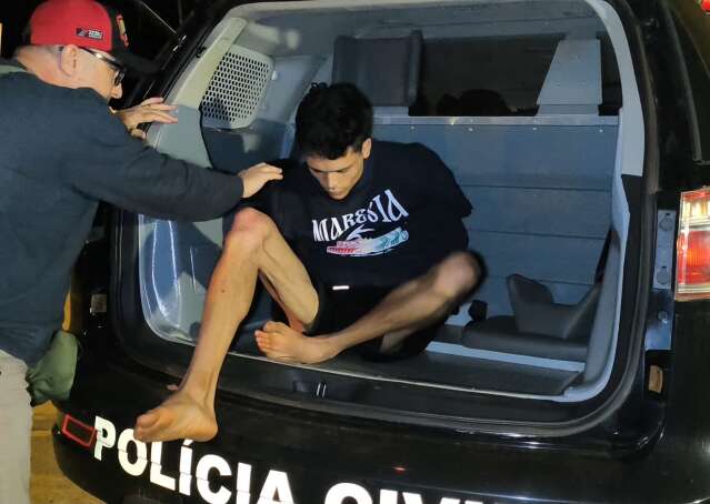 Suspeito de executar jovem de 19 anos em garagem &eacute; preso