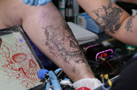 Prazo para doar sangue ap&oacute;s tatuagem cai para 7 dias