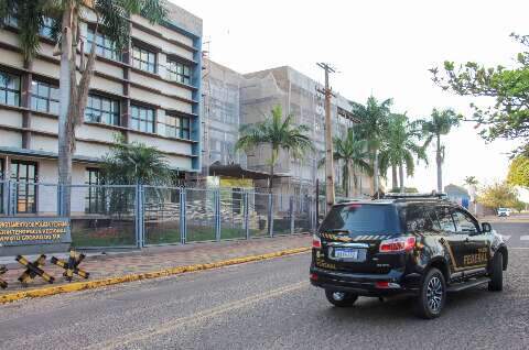 Celular de foragido revela esquema de envio de coca&iacute;na da Bol&iacute;via