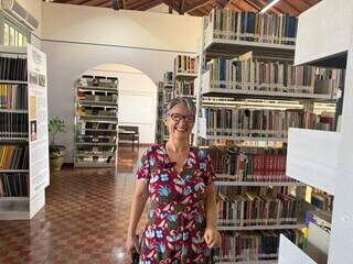 Biblioteca municipal reabre na Esplanada com 35 mil livros Biblioteca municipal reabre na Esplanada com 35 mil livros