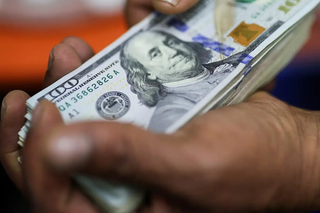 Dólar fecha a R$ 5,17 com alta de 0,35% em dia de cautela no mercado Dólar fecha a R$ 5,17 com alta de 0,35% em dia de cautela no mercado