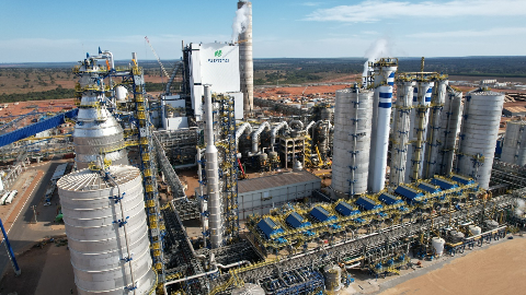 Lucro da Suzano cai 58% no trimestre e MS ganha peso no volume de produ&ccedil;&atilde;o