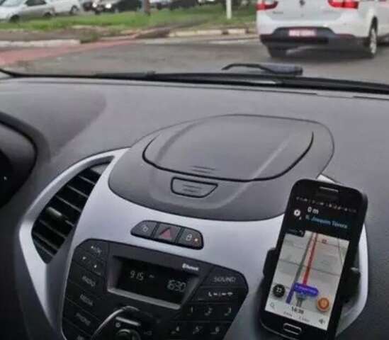 Passageira que caiu ao desembarcar de carro de aplicativo ser&aacute; indenizada
