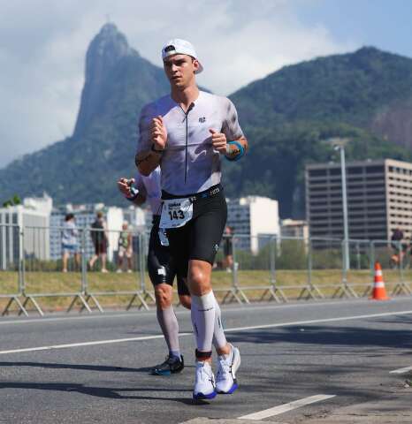 Do futebol ao triatlo, influenciador campo-grandense conclui Ironman 70.3 no Rio