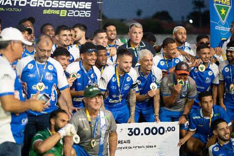 Sem calend&aacute;rio, 11 clubes demonstram interesse em novo campeonato