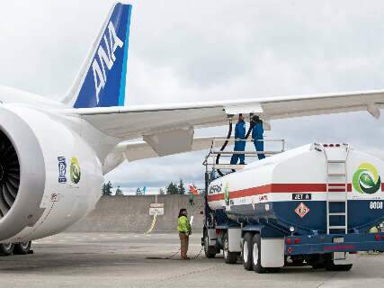 Companhias a&eacute;reas ter&atilde;o metas para reduzir polui&ccedil;&atilde;o dos voos