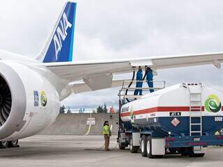 Companhias aéreas terão metas para reduzir poluição dos voos Companhias aéreas terão metas para reduzir poluição dos voos