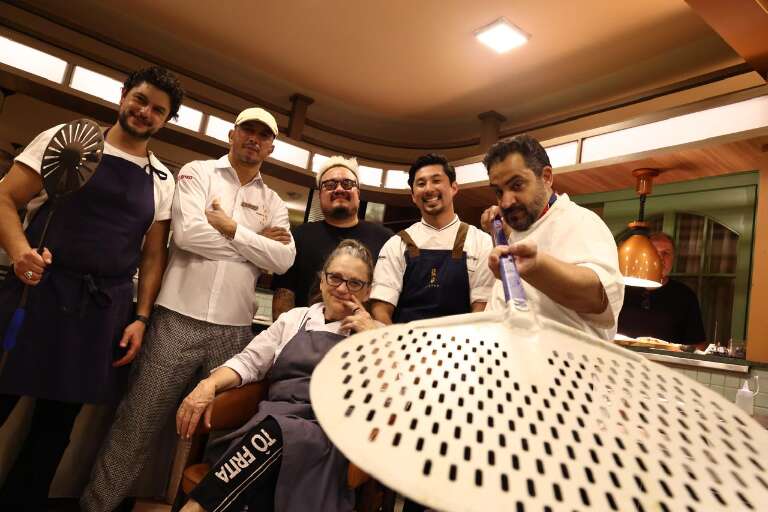 Mesa Ao Vivo começa hoje após chefs darem sabor de MS às pizzas