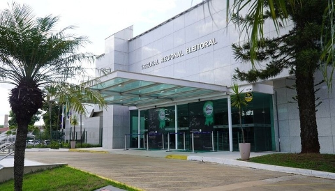 Com candidaturas 100% digital, plant&atilde;o do TRE-MS vira SOS de &uacute;ltima hora