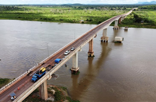 Interdi&ccedil;&atilde;o sobre ponte do Rio Paraguai come&ccedil;a neste fim de semana