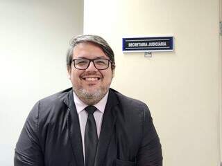 Com candidaturas 100% digital, plantão do TRE-MS vira SOS de última hora Com candidaturas 100% digital, plantão do TRE-MS vira SOS de última hora