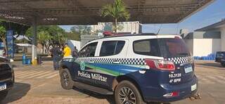 Câmeras flagram tentativa de execução contra primo de traficante em Ponta Porã Câmeras flagram tentativa de execução contra primo de traficante em Ponta Porã