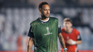 Vasco e Santos fazem duelo direto contra queda em domingo de Brasileir&atilde;o