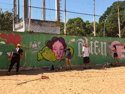 Grafiteiros pintam por 2 dias para homenagear amigo Pedro Morato
