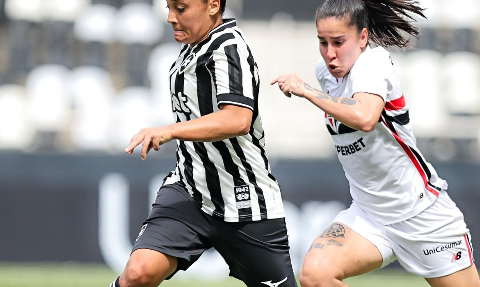 Goleada do S&atilde;o Paulo esquenta disputa pela lideran&ccedil;a do Brasileir&atilde;o Feminino