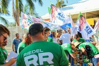 Riedel começa campanha corpo a corpo: "De hoje até outubro, estamos na rua" Riedel começa campanha corpo a corpo: "De hoje até outubro, estamos na rua"
