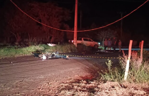 Morre no hospital segunda v&iacute;tima de acidente entre moto e poste de energia