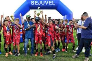 Pinheiro e Pantanal s&atilde;o campe&otilde;es da 3&ordf; edi&ccedil;&atilde;o do Festival de Futebol Sub-11