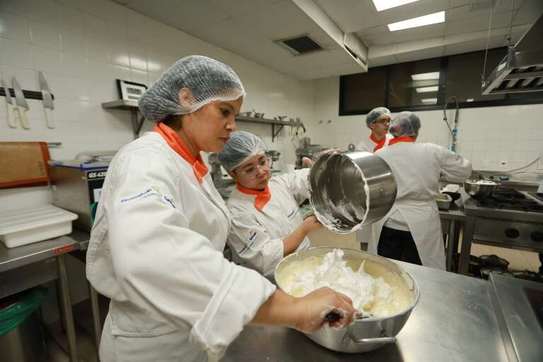 Bolo de 32 metros já está no forno para aniversário de Campo Grande