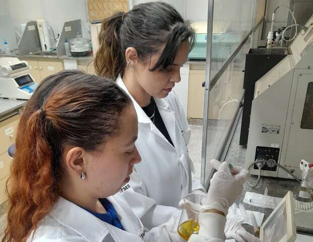 Pesquisa em MS testa limites do biodiesel para garantir diesel seguro