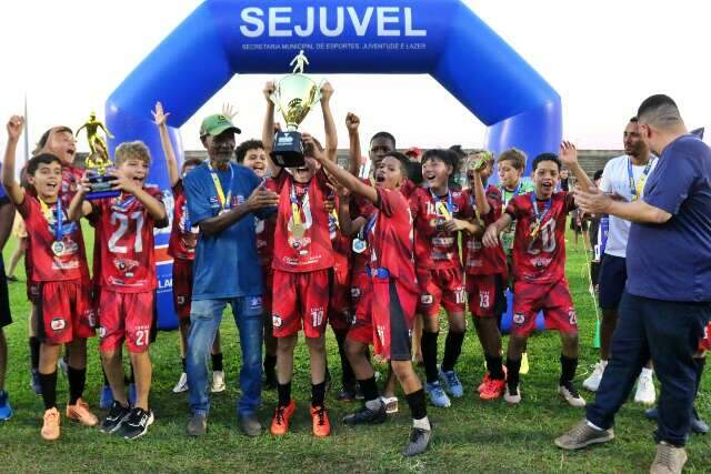 Pinheiro e Pantanal s&atilde;o campe&otilde;es da 3&ordf; edi&ccedil;&atilde;o do Festival de Futebol Sub-11
