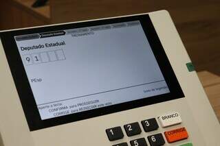 Quem quer seu voto em MS? Maioria é homem, branco e tem ensino superior Quem quer seu voto em MS? Maioria é homem, branco e tem ensino superior