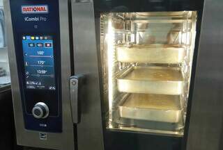 Bolo de 32 metros já está no forno para aniversário de Campo Grande Bolo de 32 metros já está no forno para aniversário de Campo Grande
