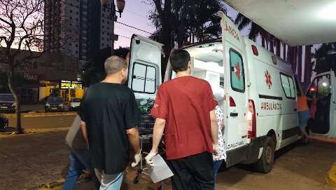 Jovem tem 70% do corpo queimado; suspeita &eacute; ataque com gasolina