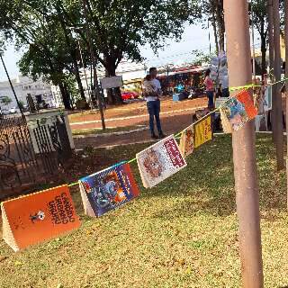 Dois mil livros ser&atilde;o distribu&iacute;dos na Pra&ccedil;a Ary Coelho nesta sexta-feira