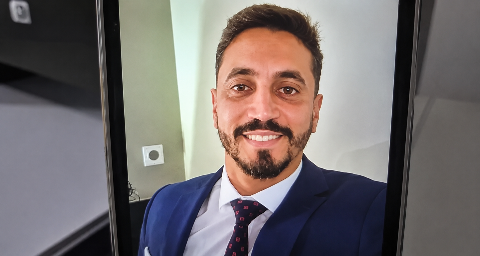 Mesmo com origem il&iacute;cita, Justi&ccedil;a absolve policial preso com sacola de dinheiro