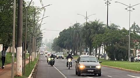 Frente fria traz chance de chuva e tr&eacute;gua no calor em parte de MS 