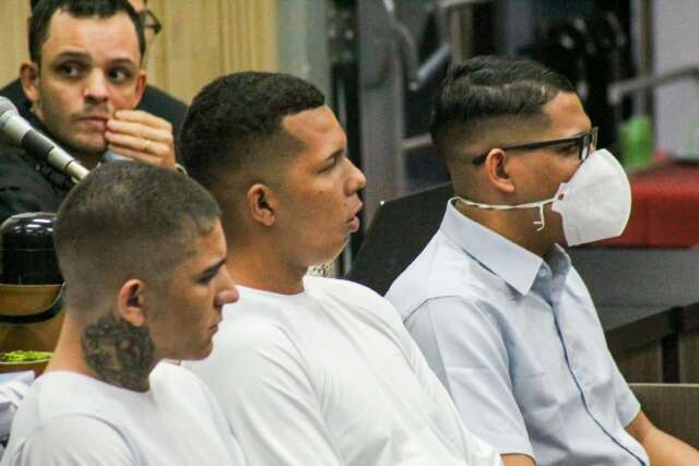 J&uacute;ri absolve trio acusado de executar jovem a tiros na Vila Nhanh&aacute;