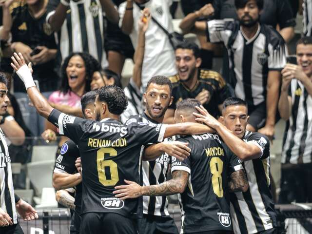 Atl&eacute;tico-MG busca empate no fim e elimina Bragantino na Sul-Americana