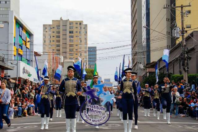 Desfile de 127 anos da Capital ter&aacute; 60 entidades e bloqueios come&ccedil;am na v&eacute;spera
