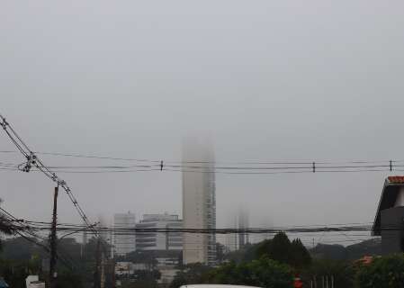 N&eacute;voa &eacute; pren&uacute;ncio de queda ainda maior nas temperaturas