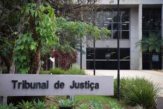 Cart&oacute;rios ter&atilde;o de avisar MP sobre pais de at&eacute; 14 anos em certid&otilde;es de beb&ecirc;s