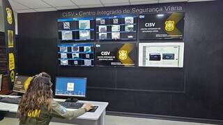 Câmeras não multam, mas já são aliadas contra roubo e clonagem de veículos Câmeras não multam, mas já são aliadas contra roubo e clonagem de veículos